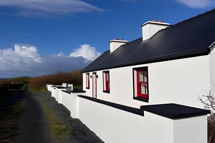 Bunowen, Louisburgh, Walk to the Beach!