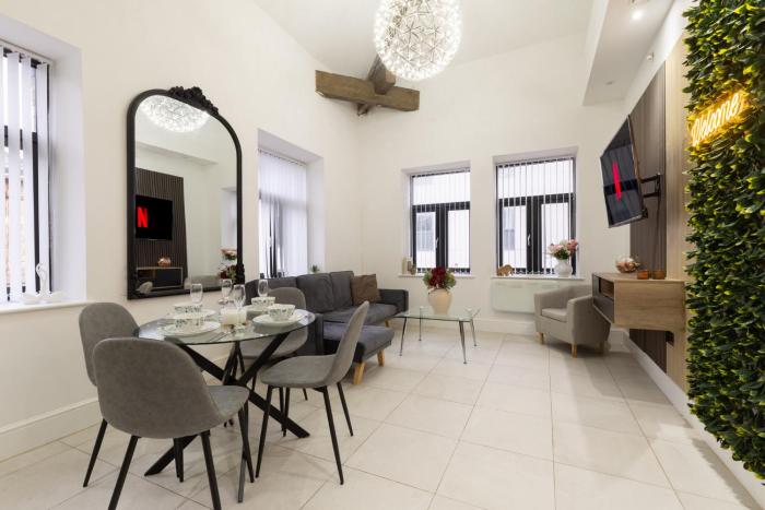 Bradford Luxury Apartment City Centre!