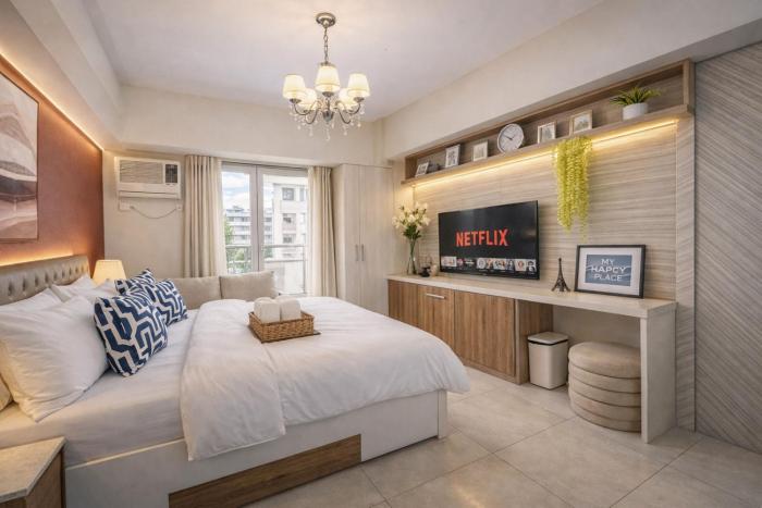 Crimson Wine Studio Fully Stocked Kitchen