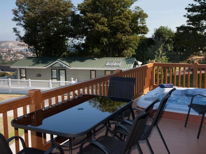 Swanage Signature 3 Bedroom Lodge with Hot Tub