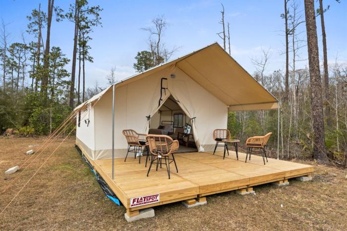 Stay & Paddle Free Lakeside Glamping Retreat