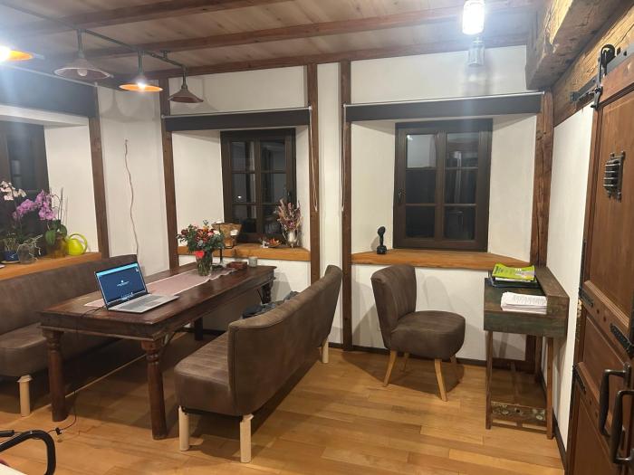 Interessante Ferienwohnung ARRESTZELLEN im Rittergut Leppersdorf bei Radeberg