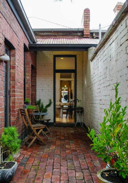 Fitzroy 3BR Terrace on Napier St Great Space