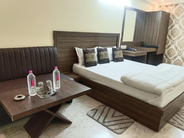 hotel atithi palace