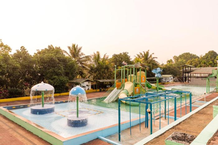 Treebo Pratham Inn Water Park Resort With Swimming Pool
