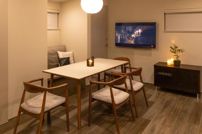 Akatsuki 暁 - Self Check-In Only