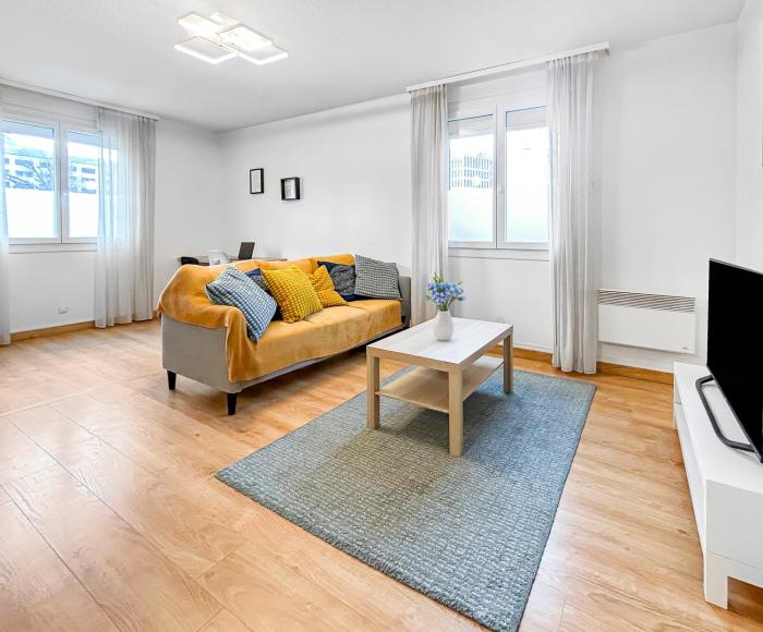 La forêt, Parking, Jardin, Proche de la Gare