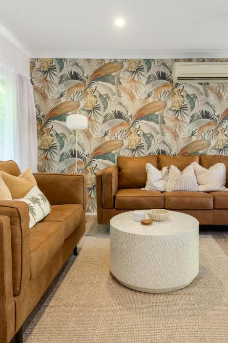 Ba Nahan Ochre - Stylish Space, close to the Beach - Half Duplex