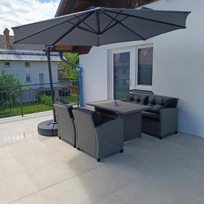 Apartma z lepo teraso za 3+1 osebe