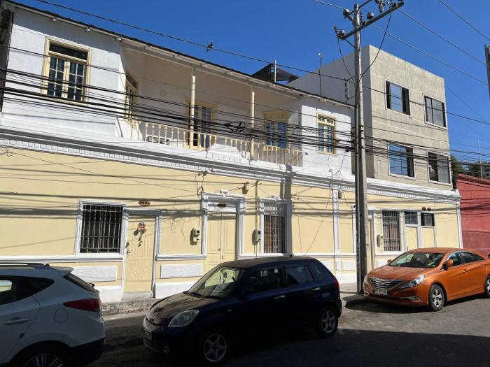 Departamento 1er piso,full amoblado, centro Arica