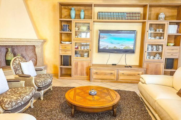 Villa Smeralda - 3 bedroom and Jacuzzi