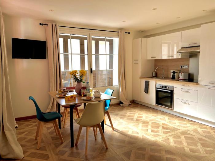 Appartement Jasmin 2 pièces central à Cagnes-sur-Mer