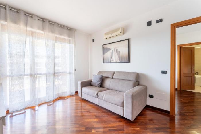 Quiet Apartment near Fiumicino Airport & Train to Rome