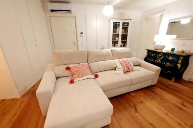Luxury apartment near the beach