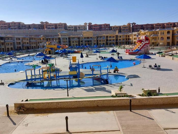 Porto Elsokhna Karibian With Aquapark