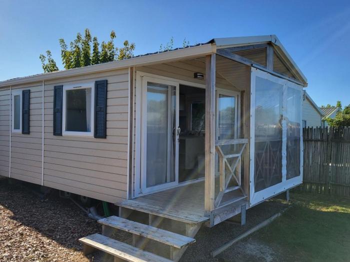 Mobil-home 4 pers avec terrasse à Brem - API-1-52-438