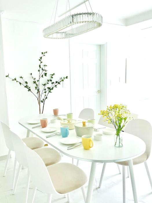 스테이서울하루! Familly8인!2룸2화장실! elevator!홍대DMC!22평