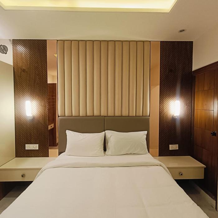 Amstay Inn