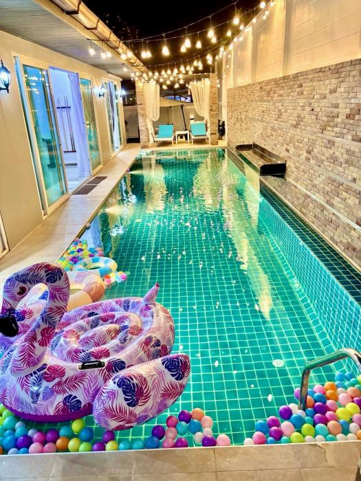 Zoarpoolvilla C13 pattaya