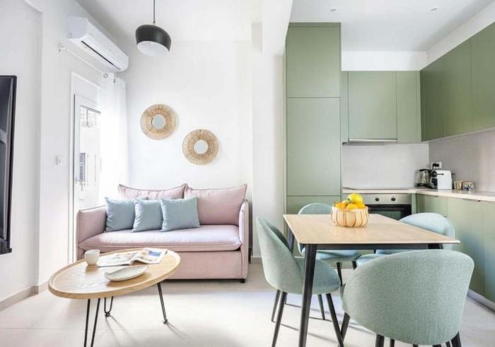 Bright & Stylish 1BR with Balcony in Koukaki