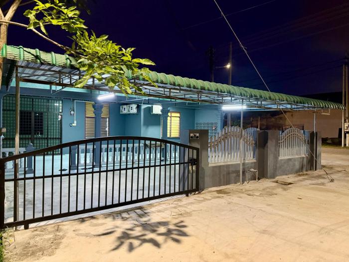 Homestay De Acacia Rumah Cengal