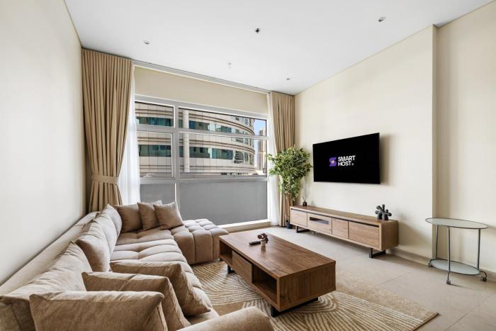 Modern & Stylish 2BR with Pool at Yacht Bay Tower in Dubai Marina