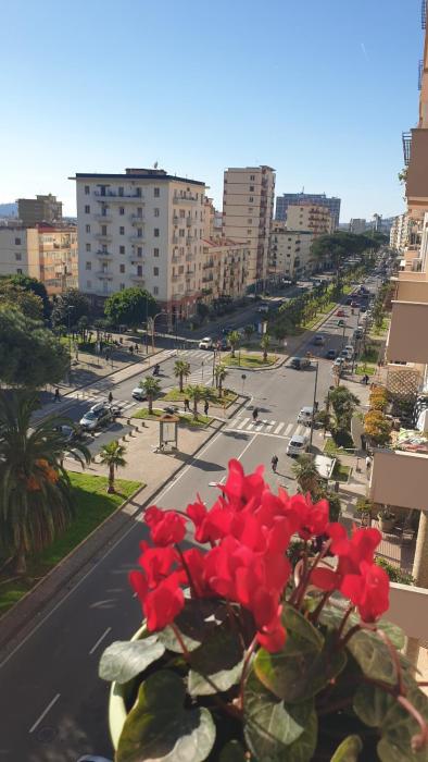 Appartamento Napoli a due passi da Stadio e Mostra - 2 Bagni - Garage sotto casa