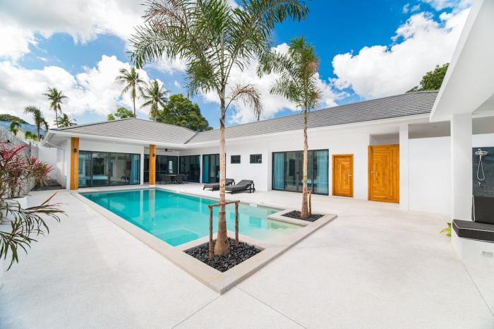 Manee 10 - 3BR Private Pool Villa - Bangrak by MO Estate