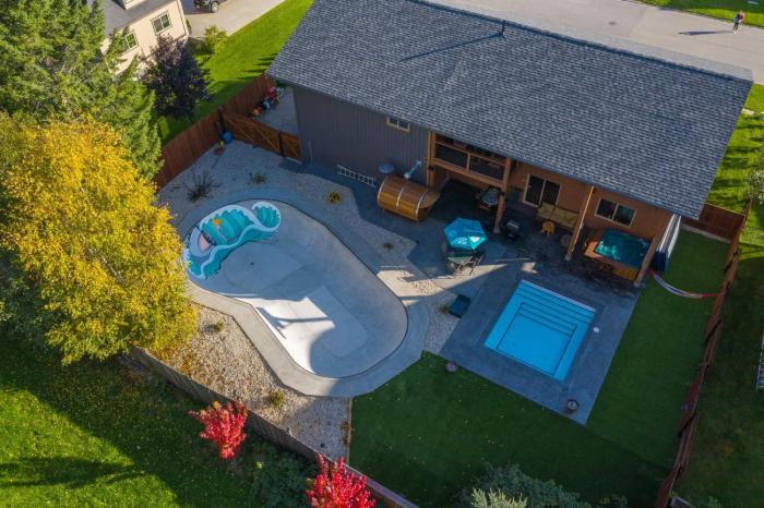 Big Bear Chalet and spa