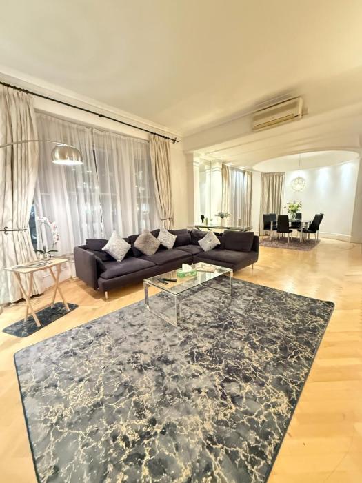 Elegant4Bedroom Havenby Harrods