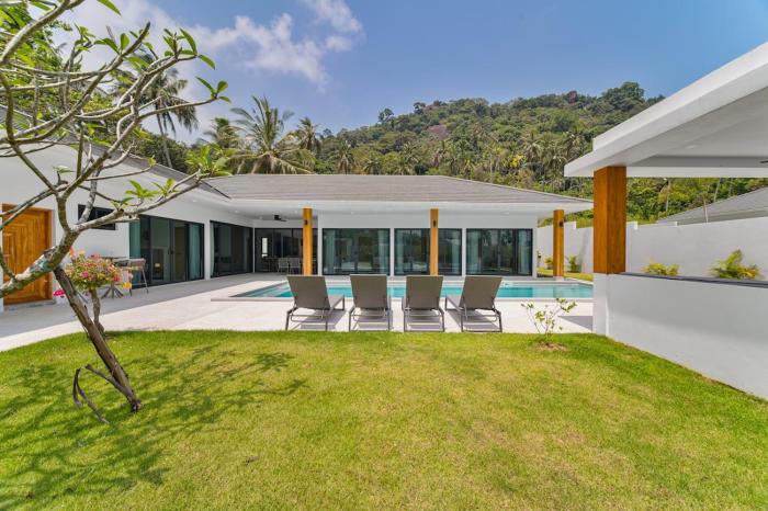 Tasanee 04 - 4BR Pool Villa 900m Lamai Beach by MO Estate