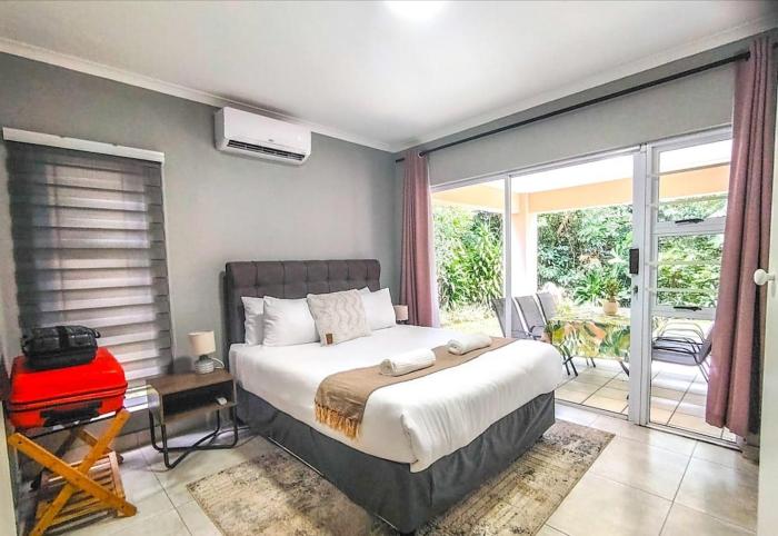 Coastal Chic in the Heart of Ballito l 3 Bed Oasis