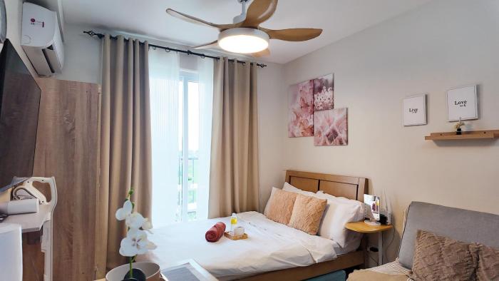 CityView Near Airport with Pool&Balcony