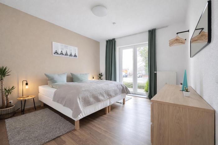 Larooms Merseburg - Apartment NS01 - 2 Zimmer - 4 Betten - Waschmaschine - Parkplatz