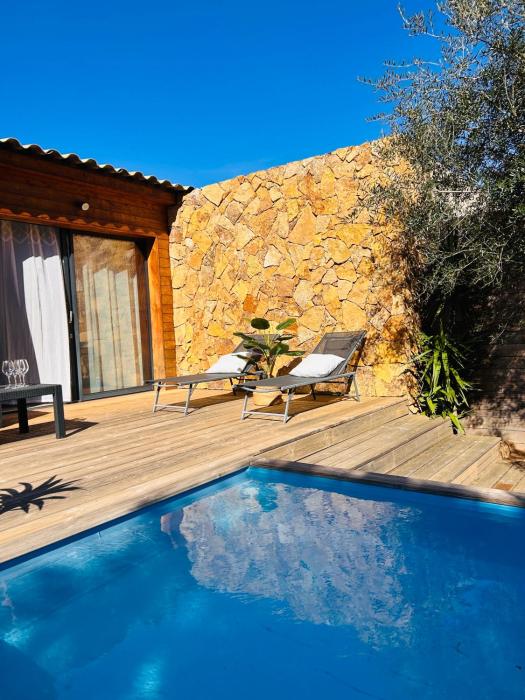 Villa Carmen avec petite piscine privée