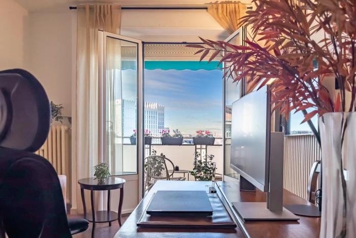 MiCo, M5, City Life - Luxury apt con terrazza e vista 8o piano - Su Scannu City Life
