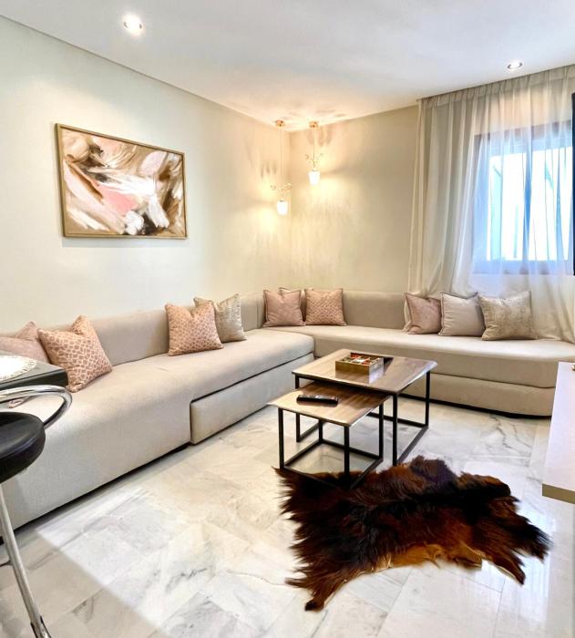 Stay Here In Casablanca Center