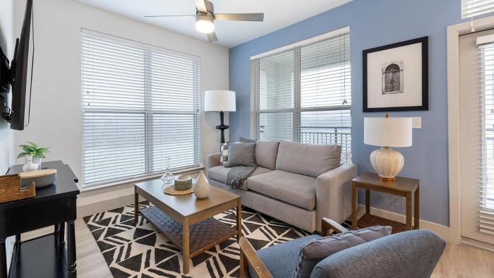 Landing Incredible 2BD Gym Clubhouse