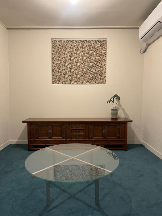 A Cozy Local Artist Home in SeoulㅡMangwonDouner