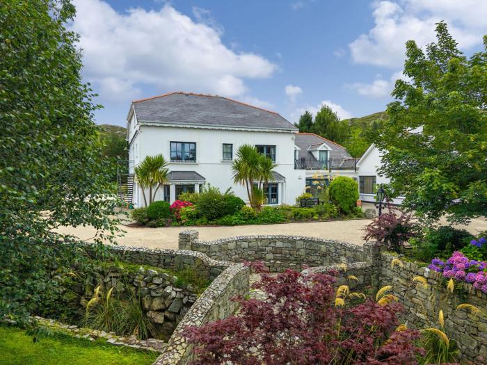 Property 490 - Clifden