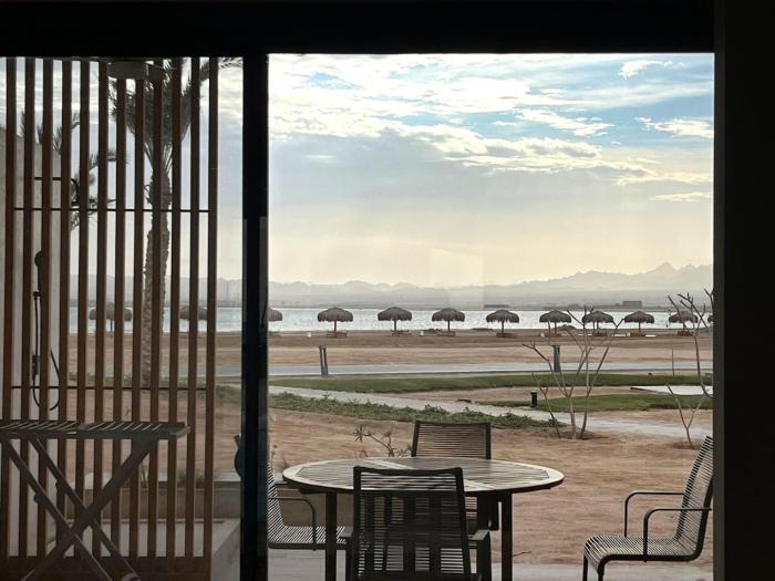Beachfront Cabana Steps to Sandy Beach And Pool in Soma bay