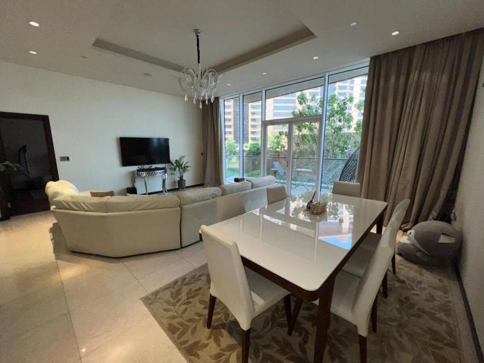 Private beach, Close to Shopping Mall