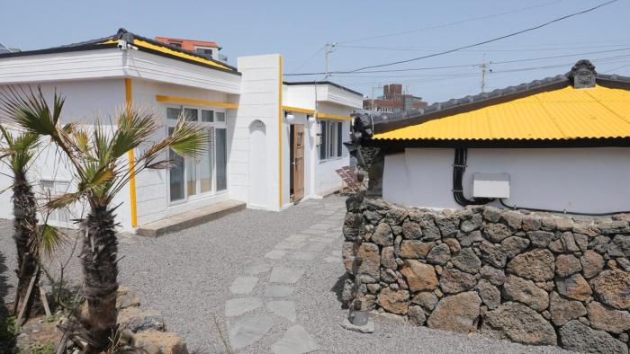 THECCLLIMStay Gimnyeong Village4 people, maximum 7 people, room 4, bathroom 2