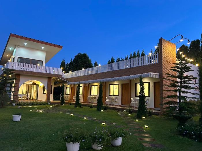 Charming Home Resort ชาร์มมิ่งโฮมรีสอร์ท สวนผึ้ง