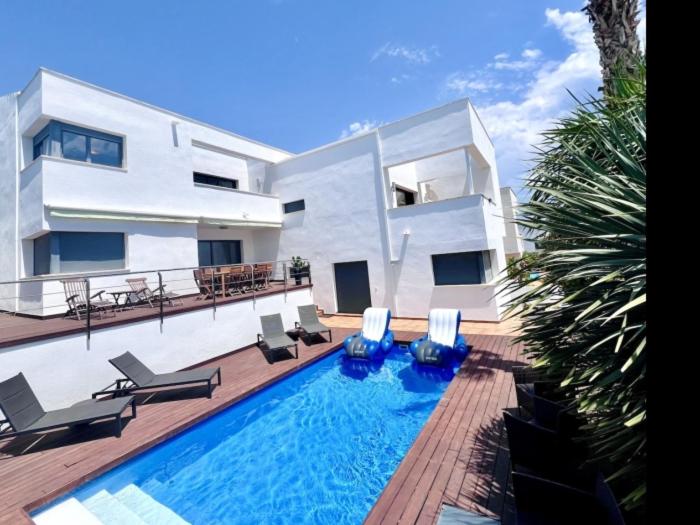 R64 Deluxe Villa Déjà Vu