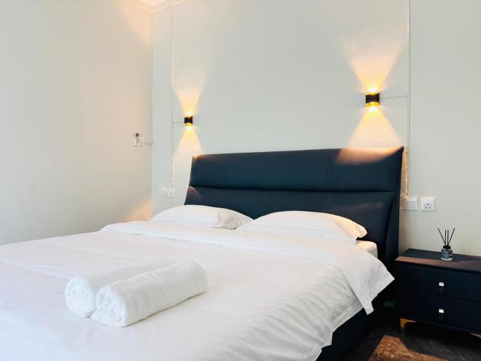 West14 Tamarin Bay