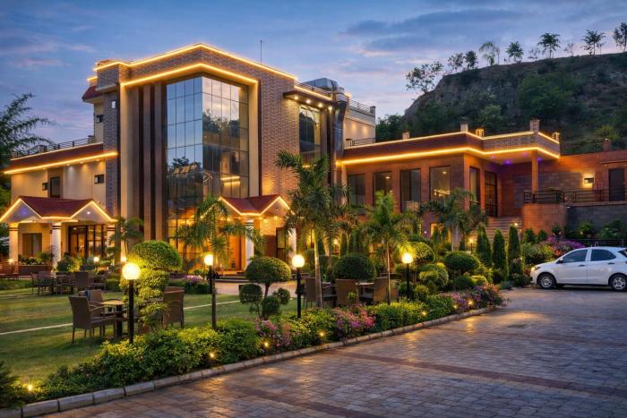 The Asanar Hills