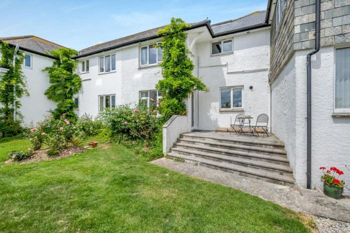 1 Bed in Padstow oc-p00485