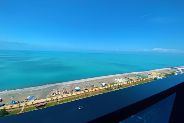 P A N O R A M A O R B i C T Y i APART H O T E L Batumi