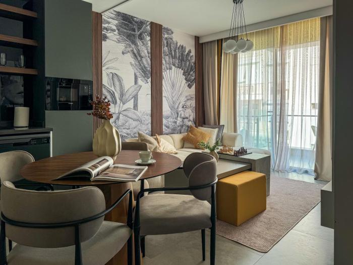Qoople Prive Apartments Just Steps from the Sea
